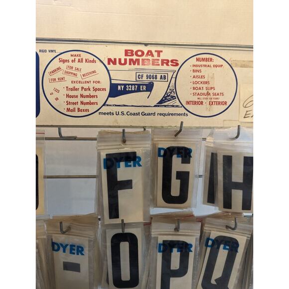VINTAGE RARE DYER Peg Display W/100's Of 3" Letters & Numbers All-Purpose Vinyl - Picture 4 of 13